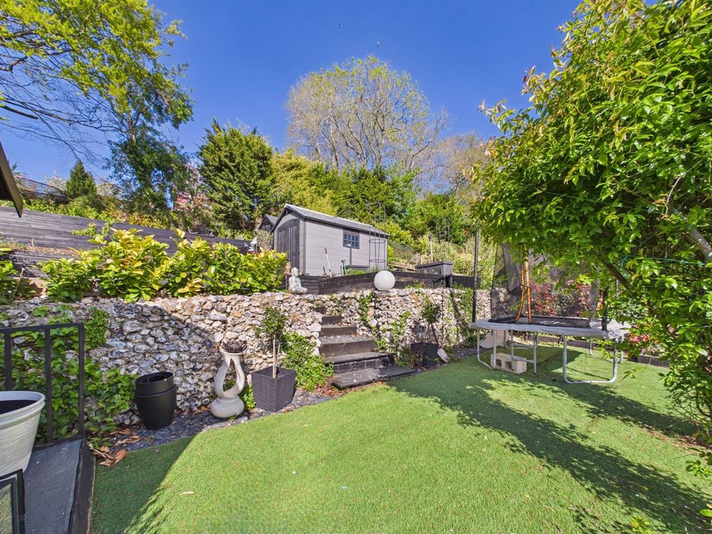 Additional image 32 of 5 bed detached house for saleMead Way, Coulsdon CR5