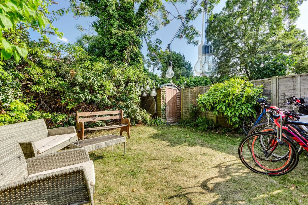 Property photo 2 of 14