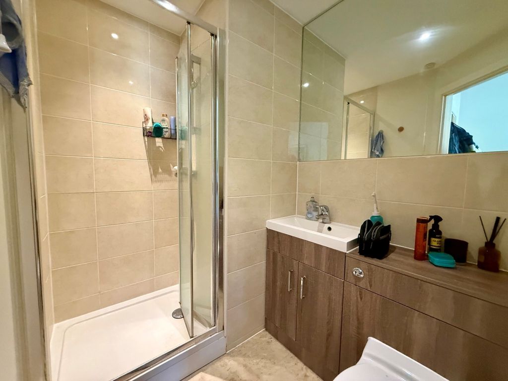 Property photo 3 of 8 Flat 10 Charter-House-Ensuite