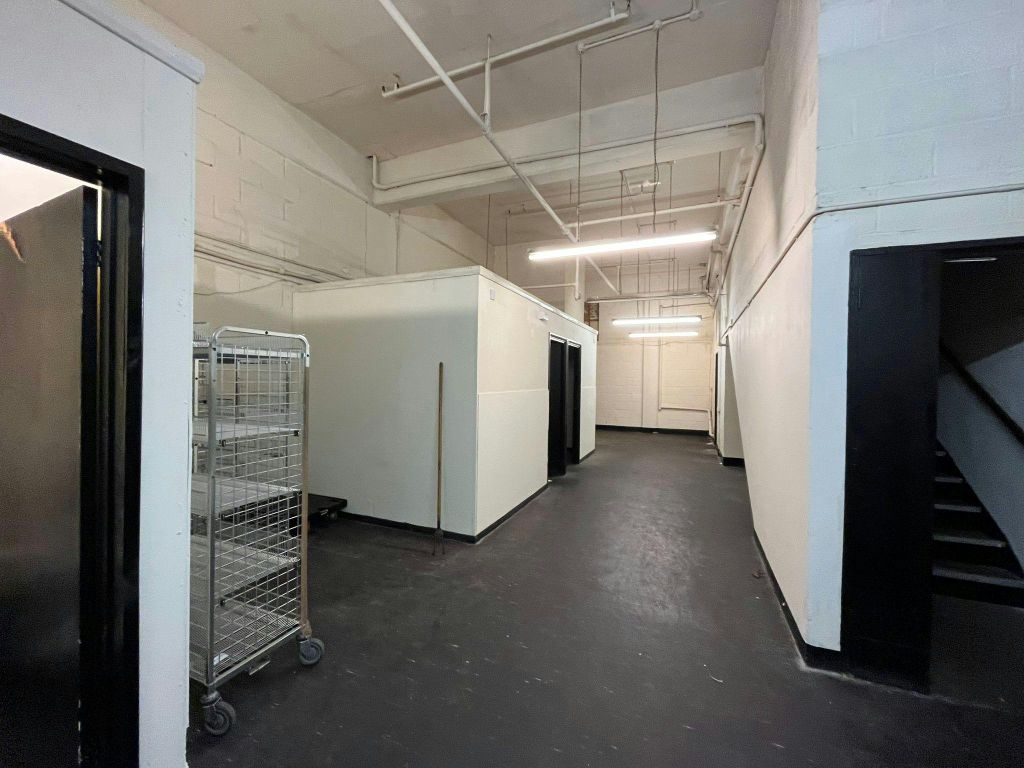 Property photo 3 of 5 Cba16dc10F024Eec9Ac9c94Eec23dc8F.Jpg