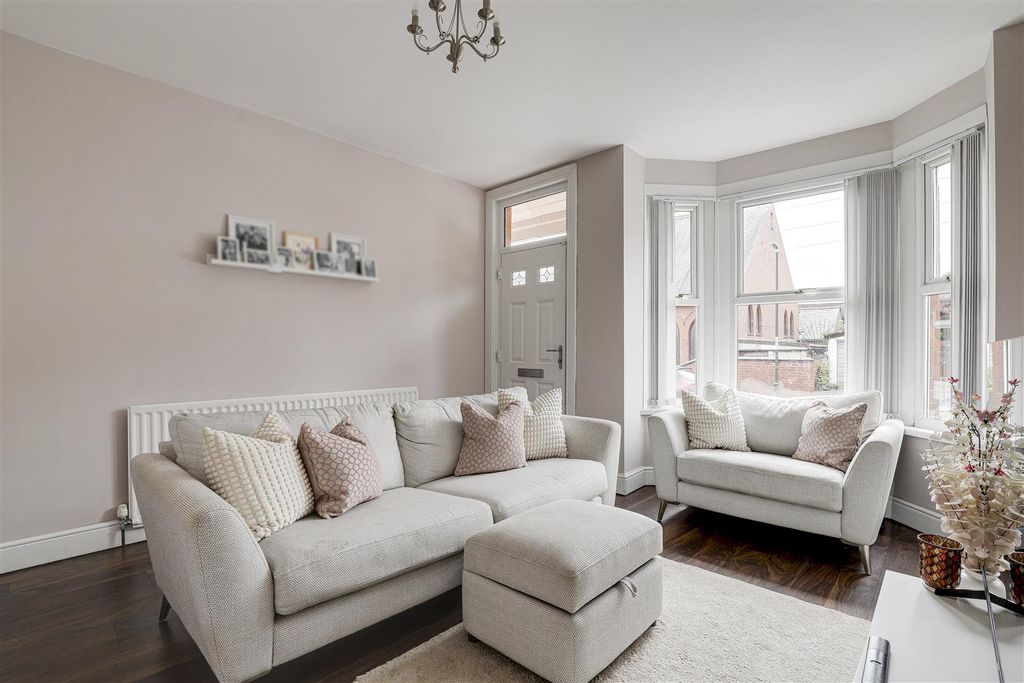 Property photo 2 of 14 32.Jpg
