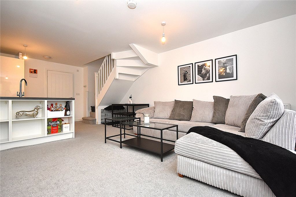 Property photo 3 of 16 Picture No. 39