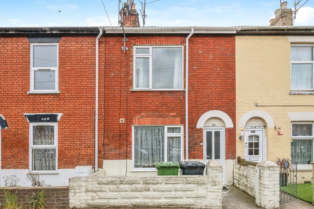 Property photo 1 of 17