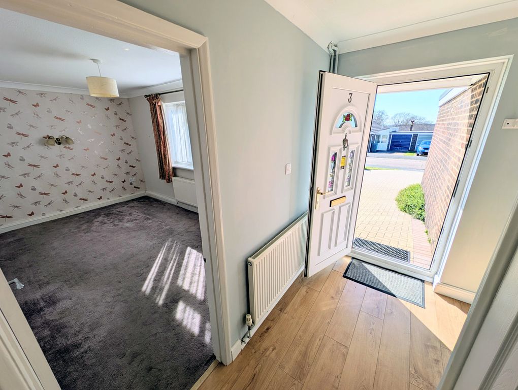 Property photo 2 of 23