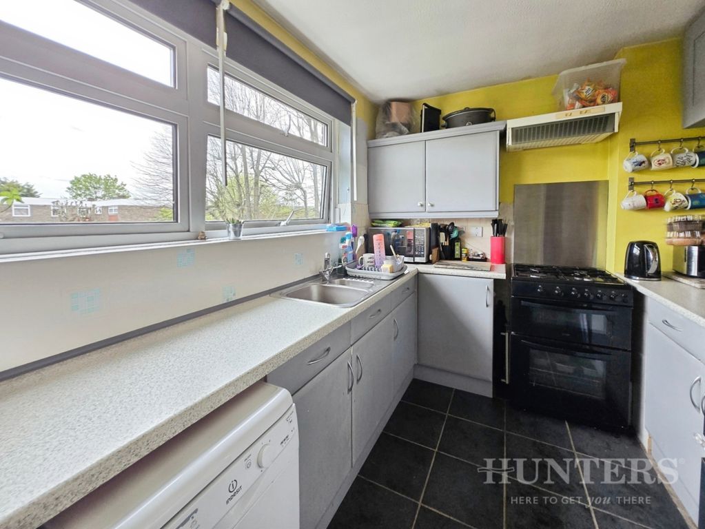 Property photo 2 of 16 Pbox-Img.Jpg