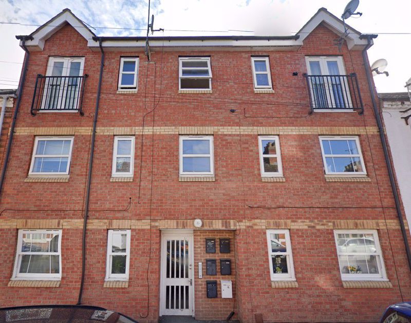 Property photo 1 of 8 Exterior