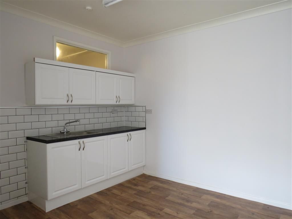 Property photo 1 of 5 Bedroom 1