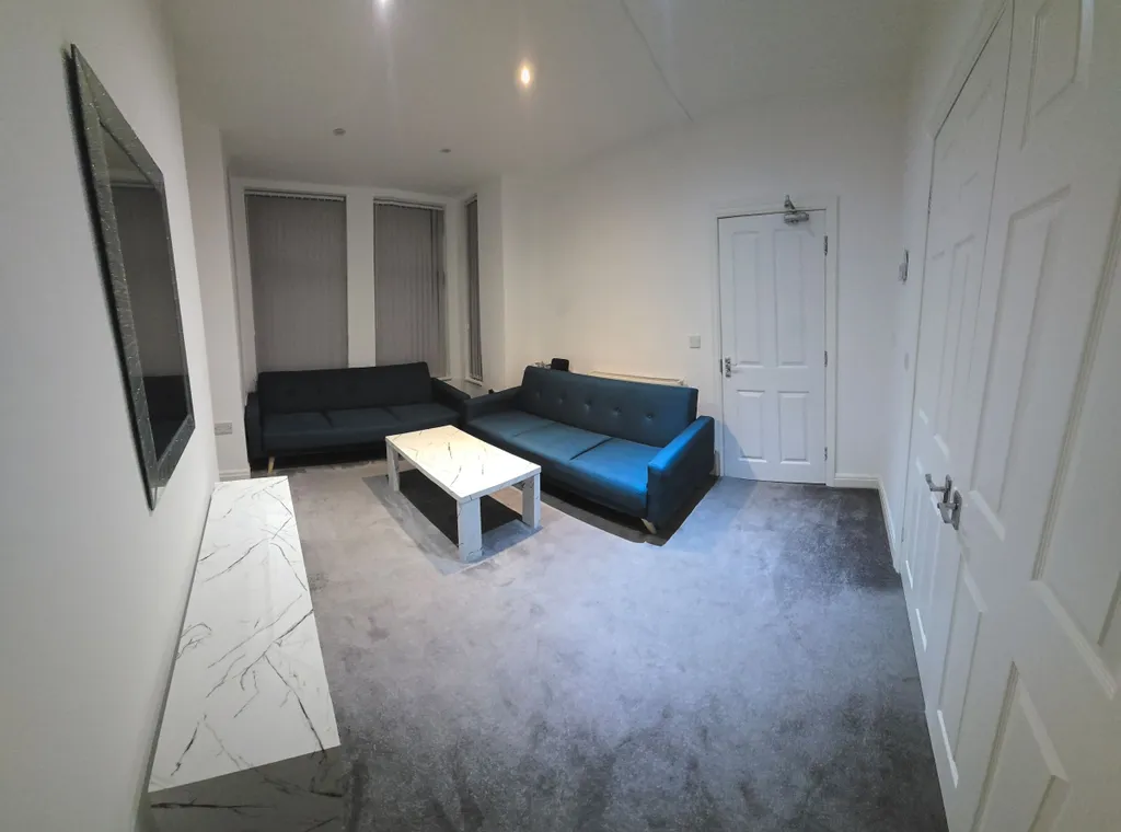 House in Manchester, Burnage, Greater Manchester - More