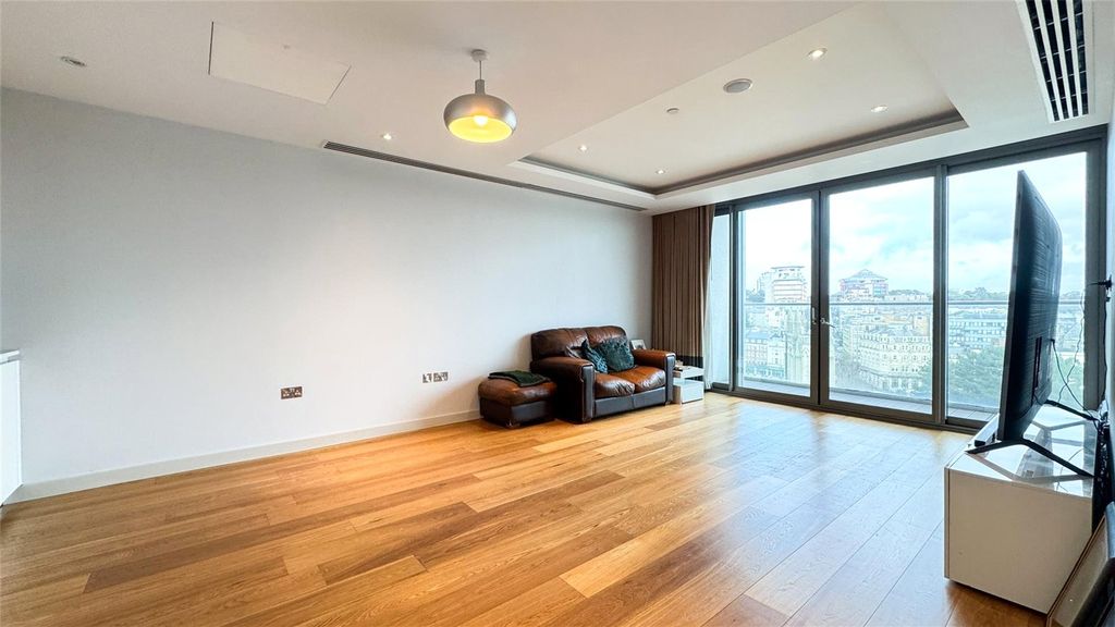 Property photo 3 of 13 Picture No. 17