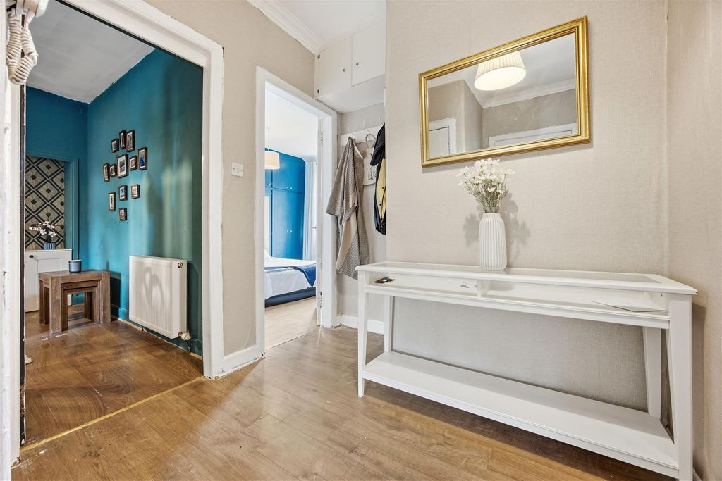 Property photo 3 of 18 06-53_Clober_Road_006.Jpg