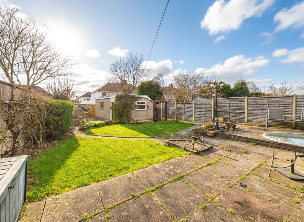 Property photo 1 of 19 Picture No. 18