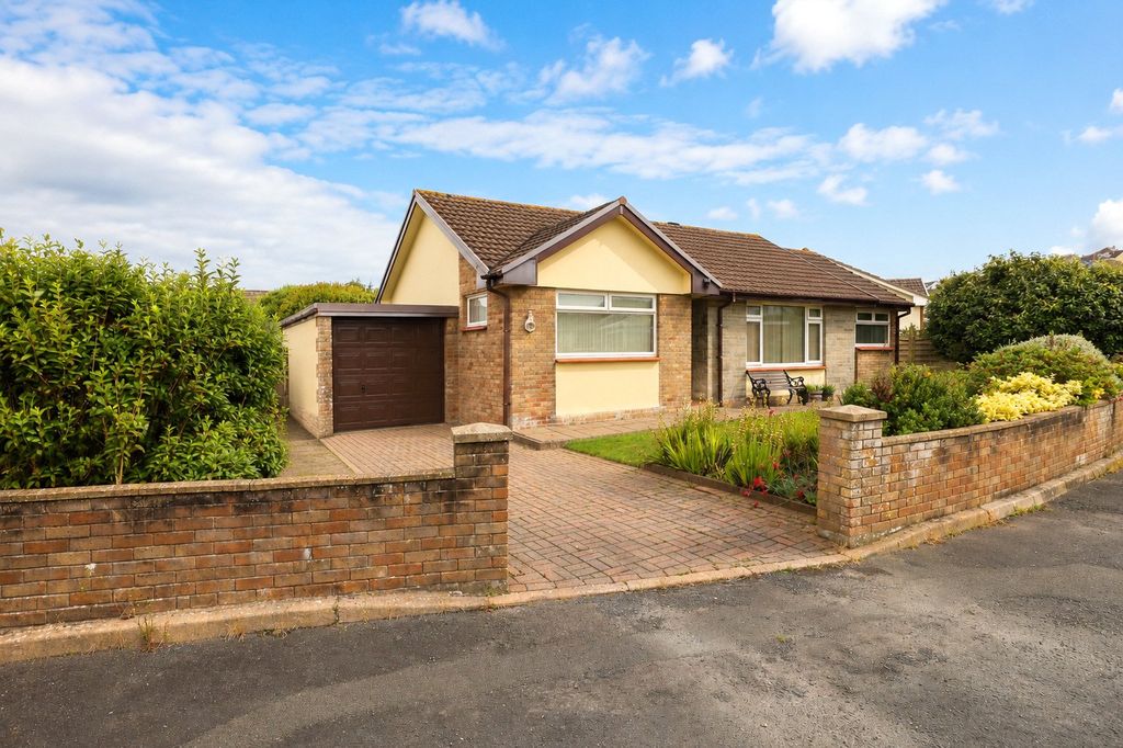 Property photo 1 of 17 Picture No. 15