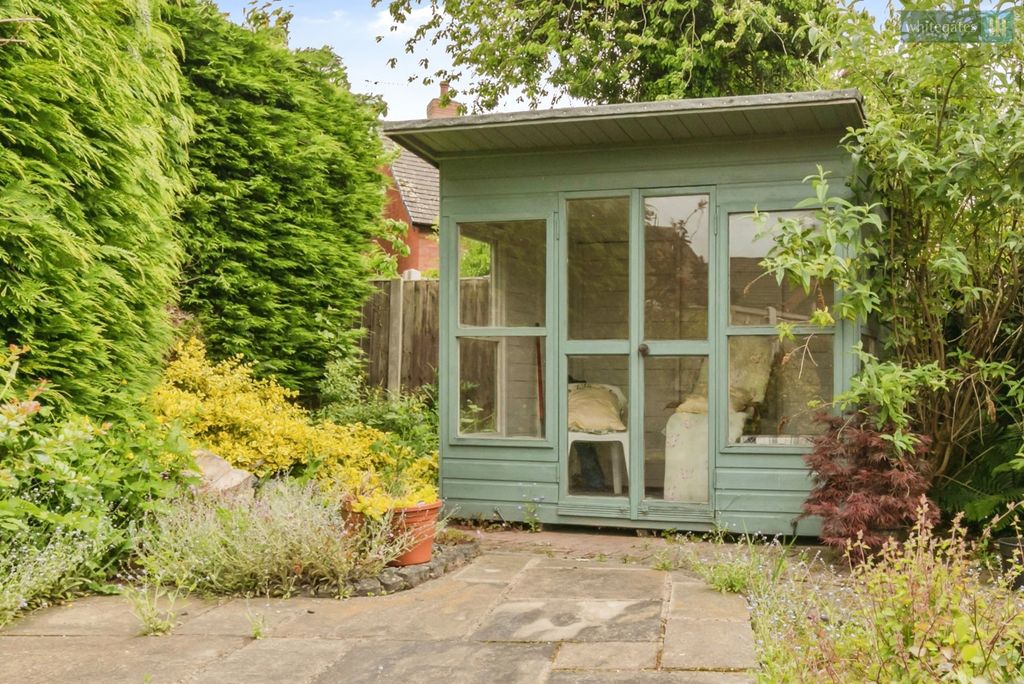 Property photo 3 of 17 Pbox-Img.Jpg
