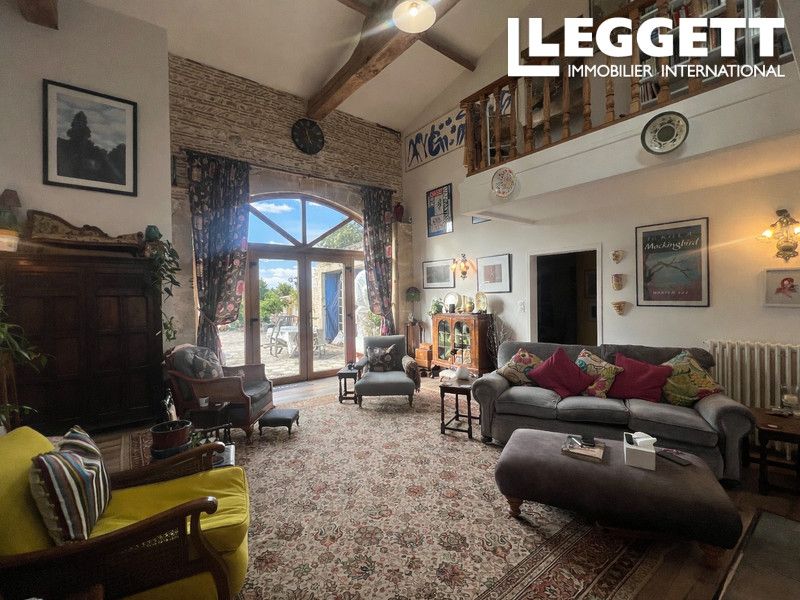 Property photo 3 of 10