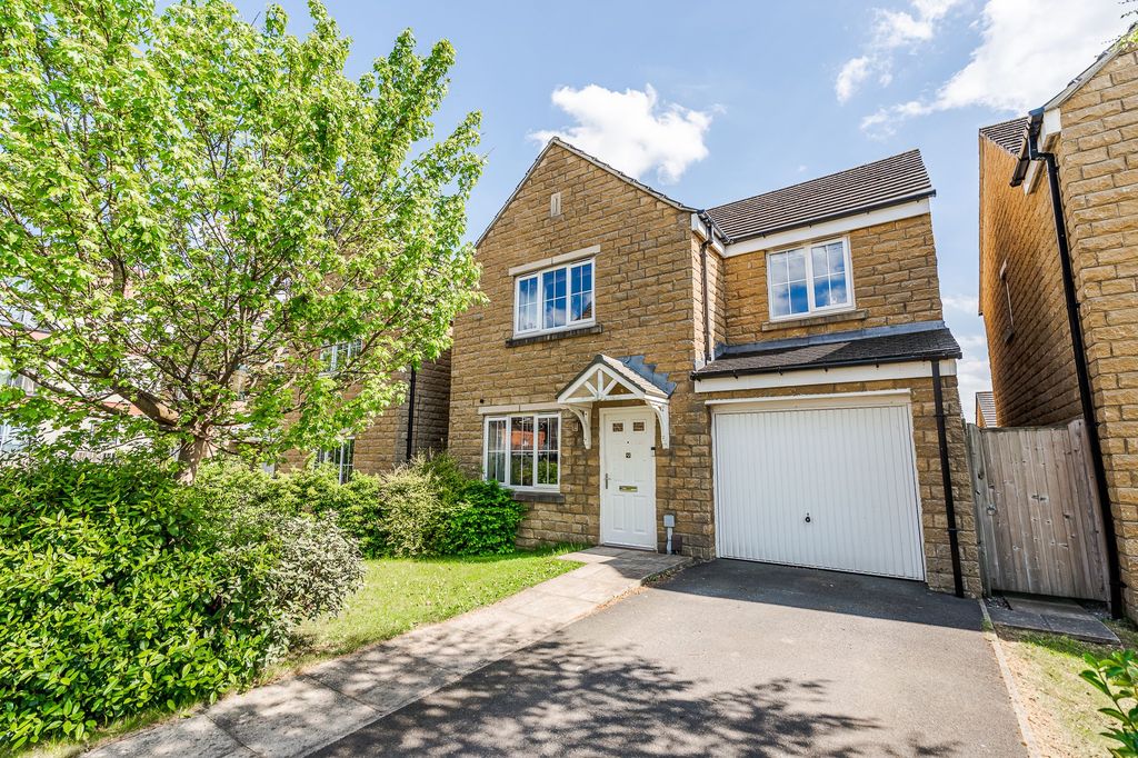 Property photo 1 of 23