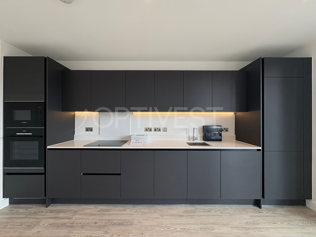 Property photo 2 of 15 Kitchen