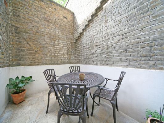 Property photo 2 of 7