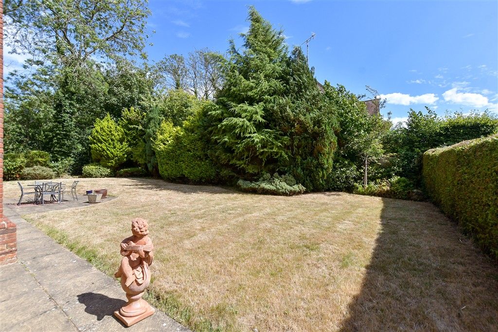 Property photo 1 of 17 Rear Garden
