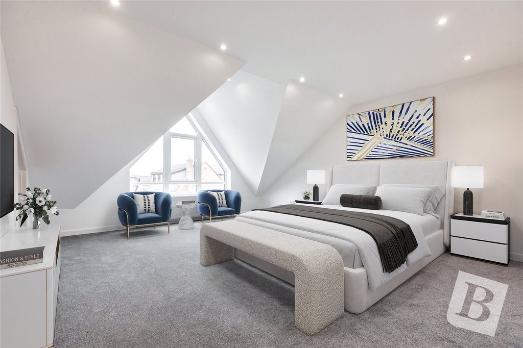 Property photo 2 of 15 Master Bedroom