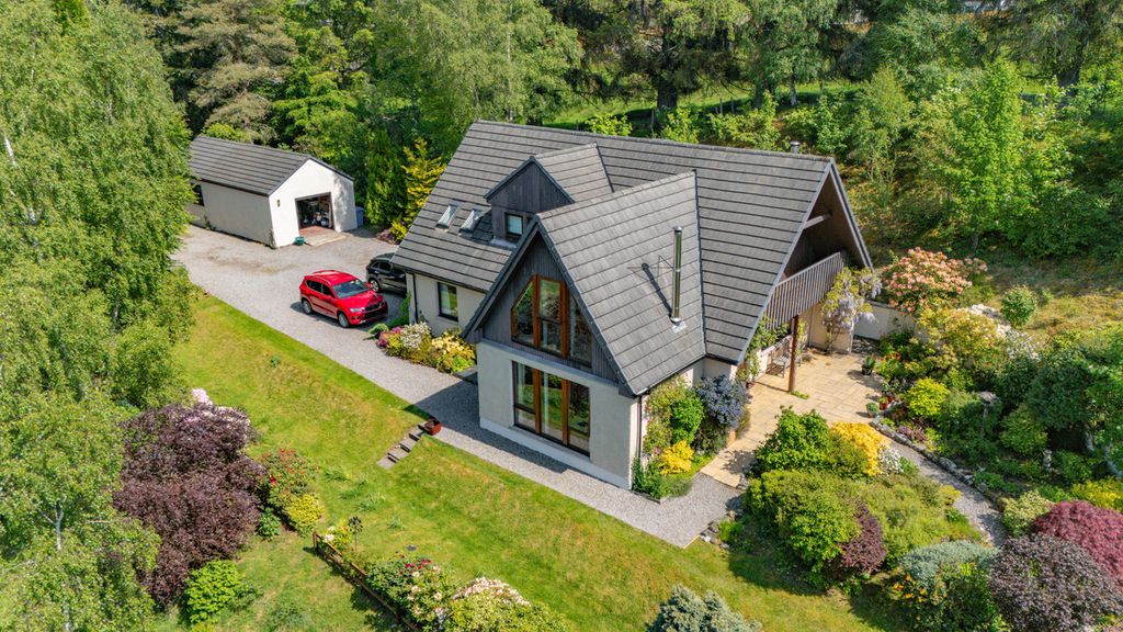 Property photo 1 of 50