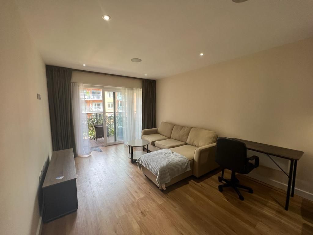 Property photo 1 of 6