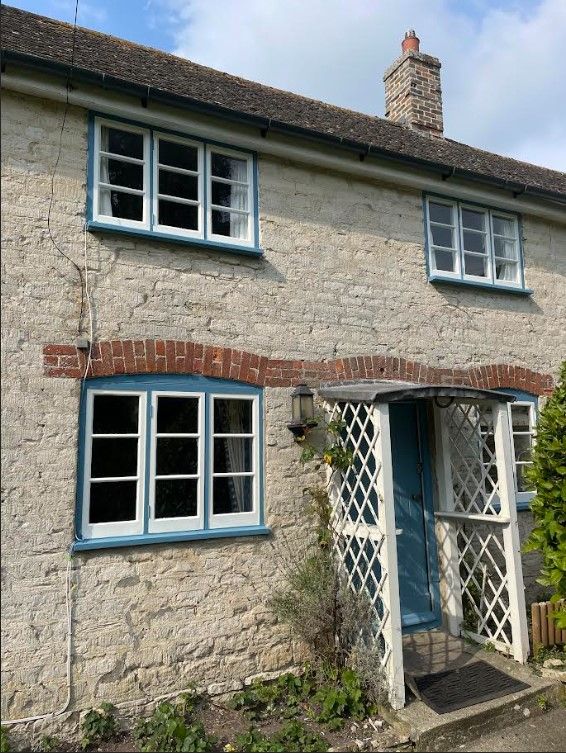 Property photo 2 of 11