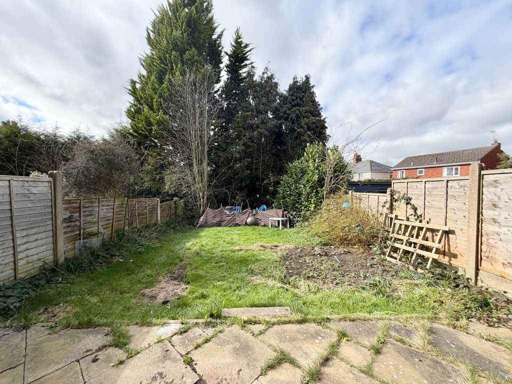 Property photo 2 of 15