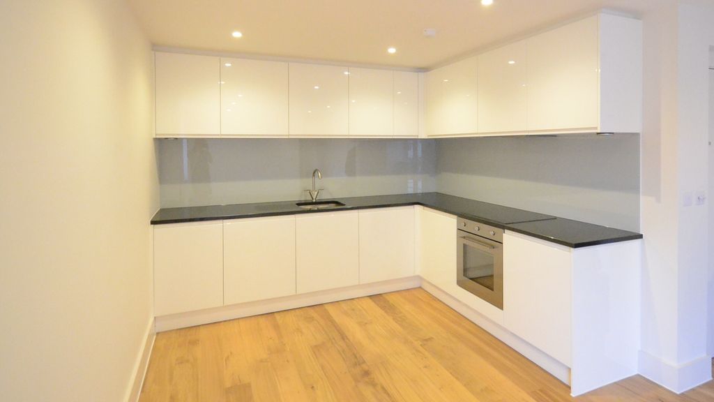 Property photo 2 of 6 Kitchen.Jpg