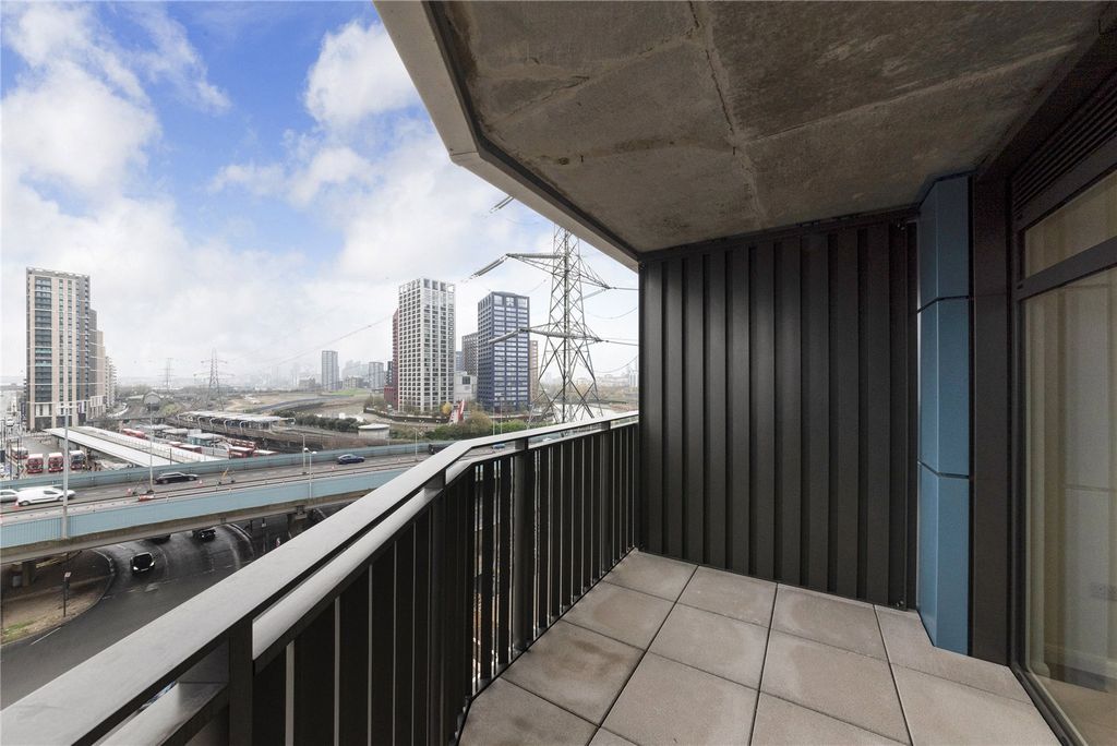 Property photo 2 of 9 Picture No. 02