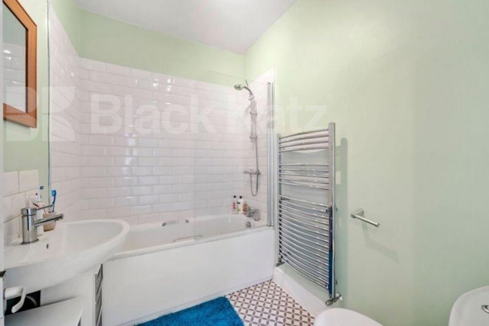 Property photo 3 of 7