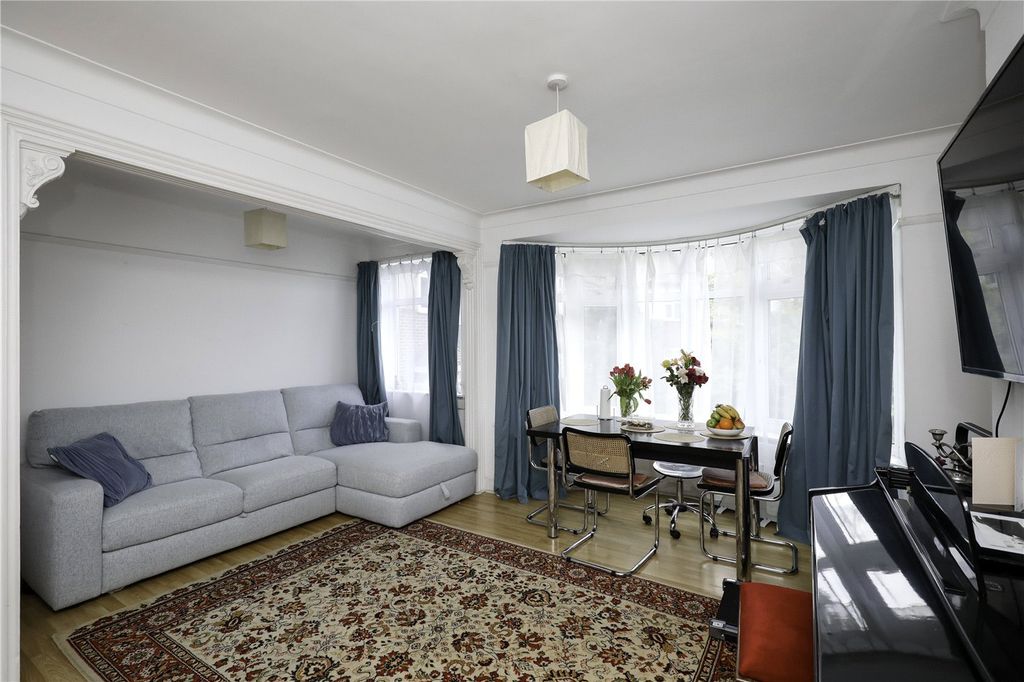 Property photo 2 of 11 Picture No. 11