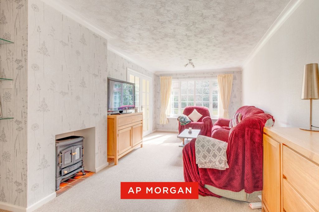 Property photo 2 of 13 Picture No. 17