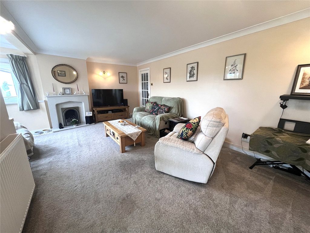 Property photo 3 of 28 Picture No. 58