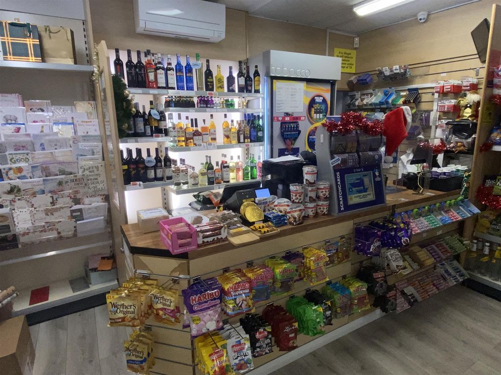 Property photo 1 of 7 Photo 0