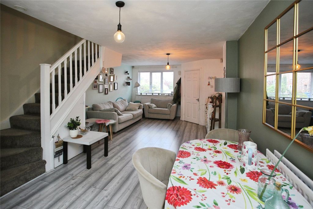 Property photo 2 of 14 Picture No. 08