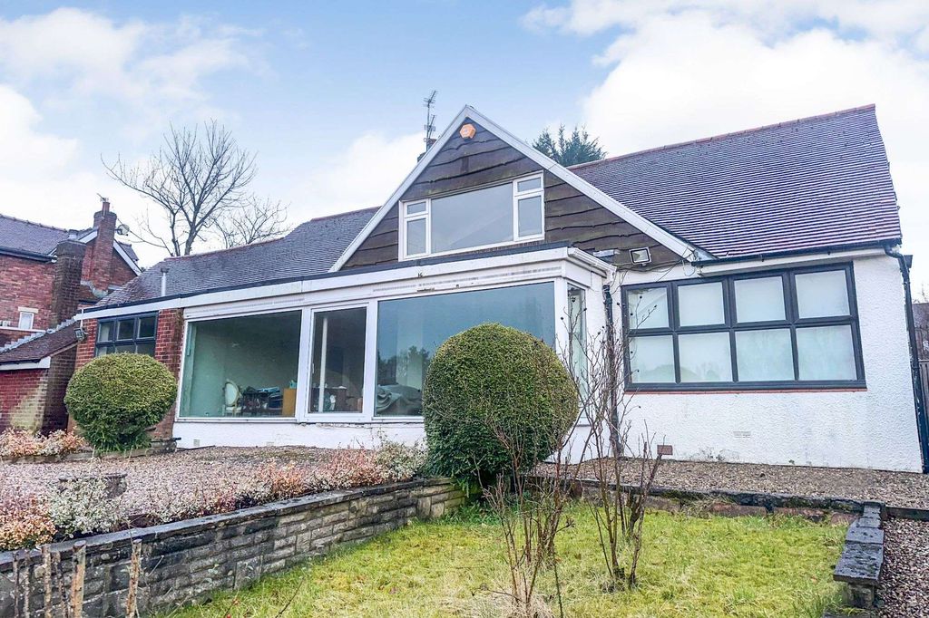 Property photo 3 of 20 Gorse Hill, Gorsey Lane, Ashton-Under-Lyne, Lancashire Ol6 9Au
