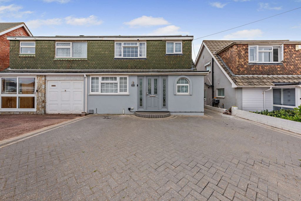 Property photo 1 of 36