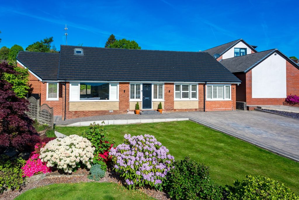 Property photo 1 of 62 4173791