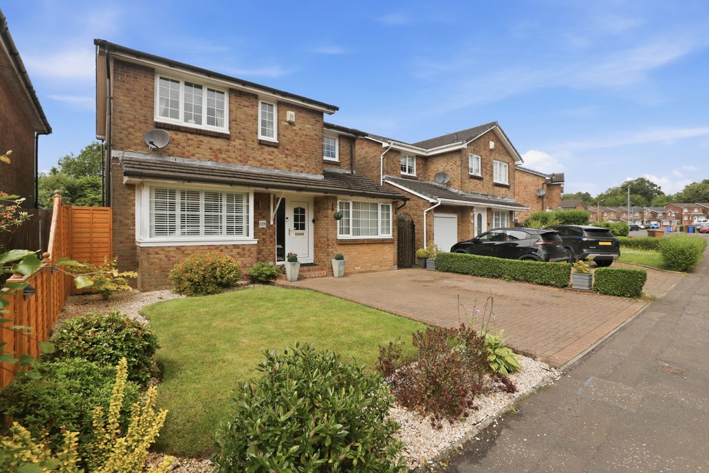 Property photo 1 of 33