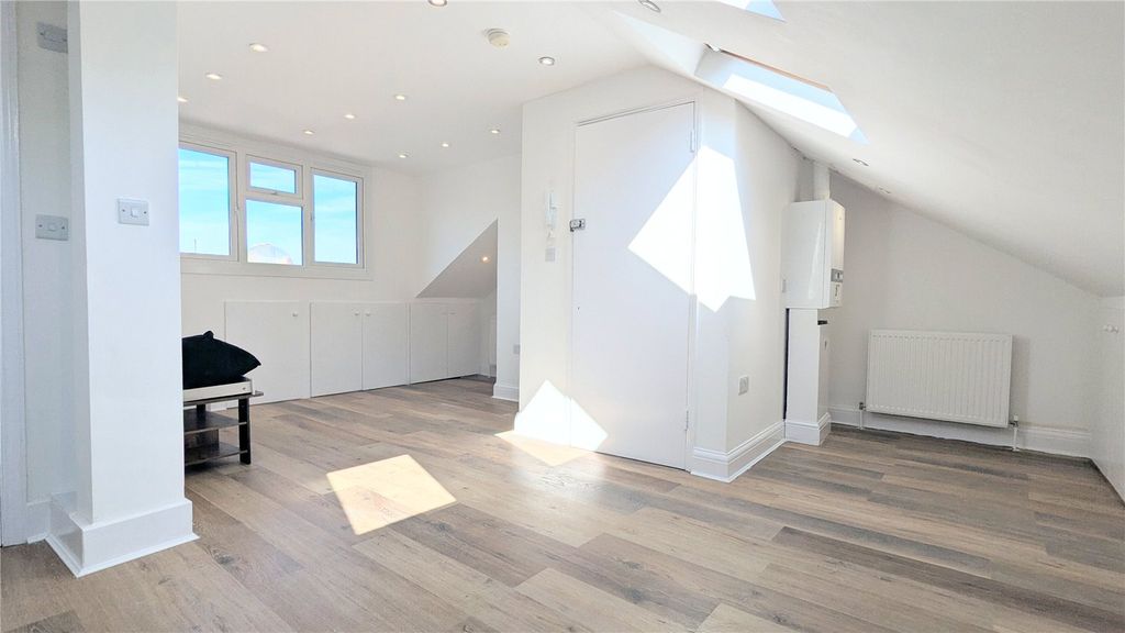 Property photo 2 of 7 Picture No. 02