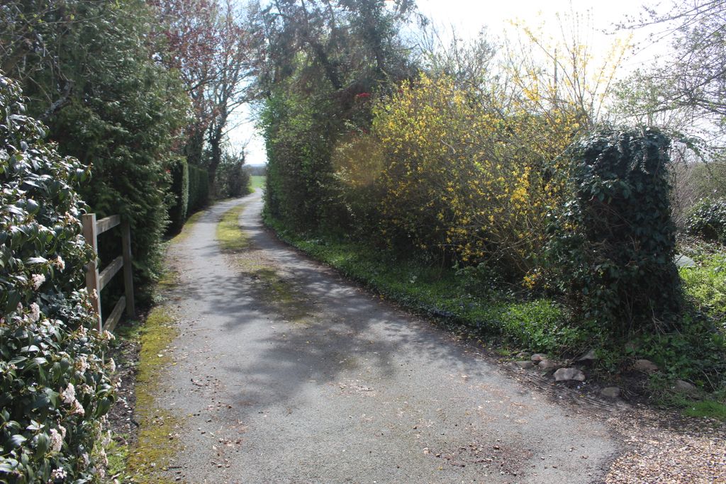 Property photo 2 of 12 Drive