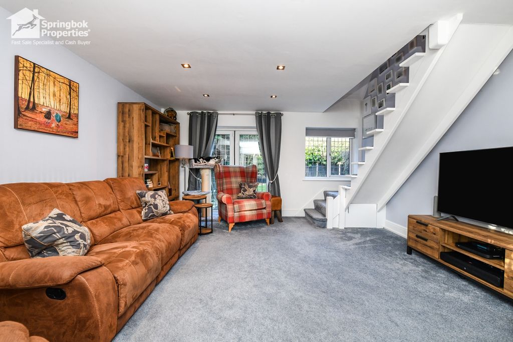 Property photo 3 of 18 Image 3