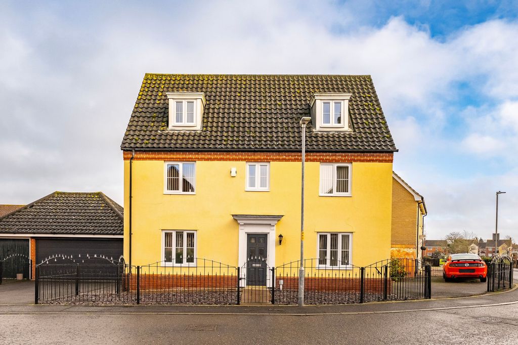 Property photo 1 of 25