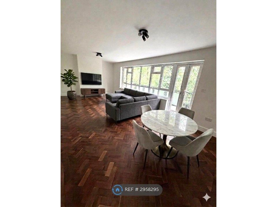 Property photo 3 of 22