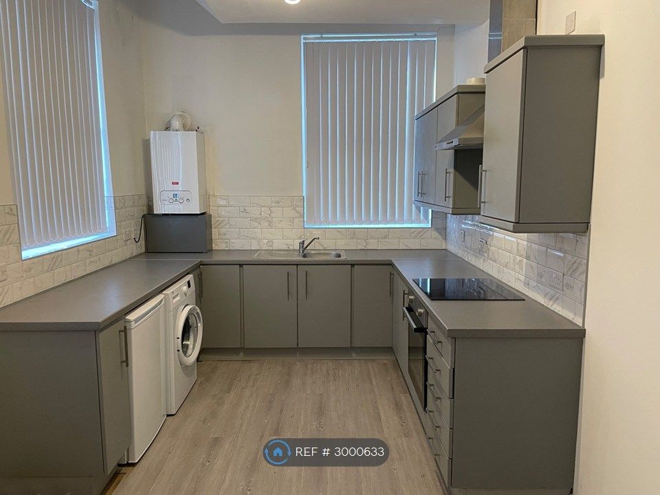 Property photo 1 of 6 Kitchen Diner