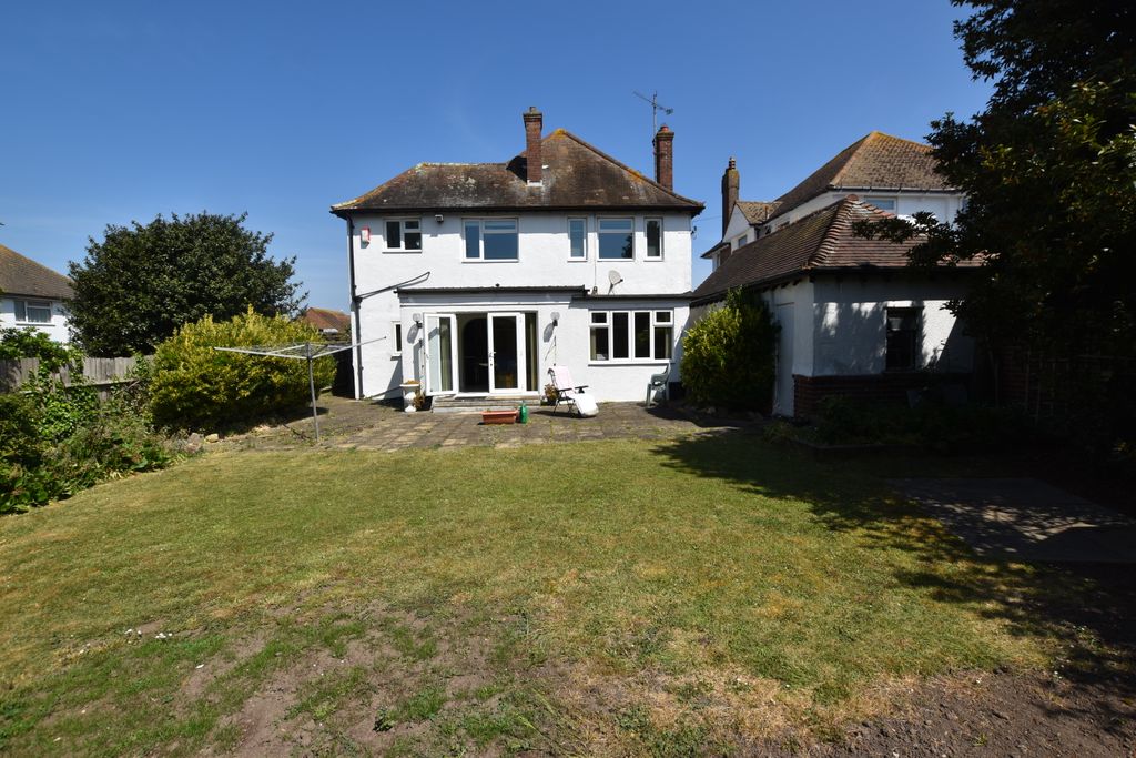 Property photo 2 of 15