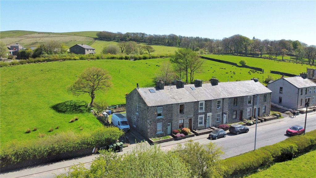 Property photo 2 of 33 Picture No. 33