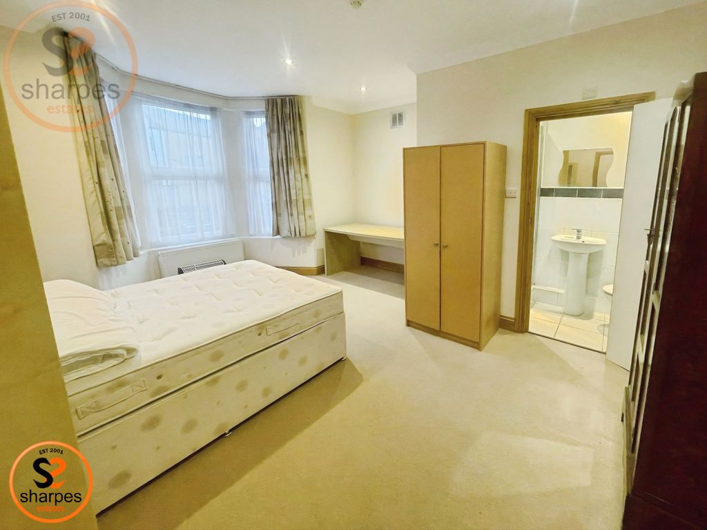 Property photo 2 of 10 41F7519d-Whatsapp 20Image 202026-02-16 20At 2017.41.17.Jpeg