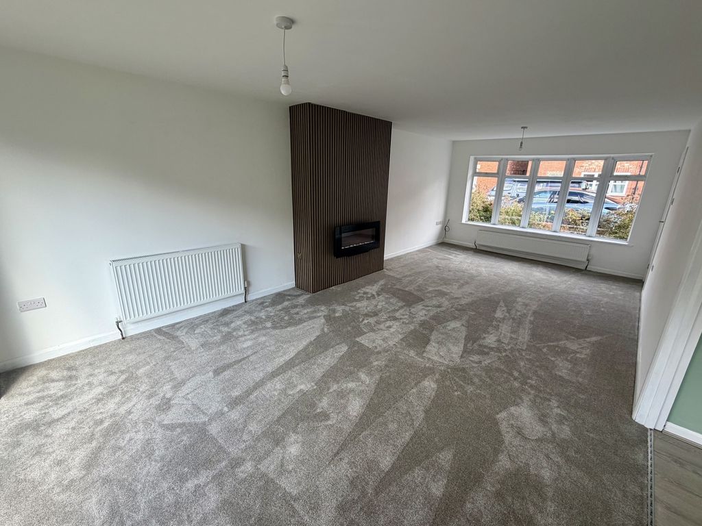 Property photo 3 of 10 Img_4514