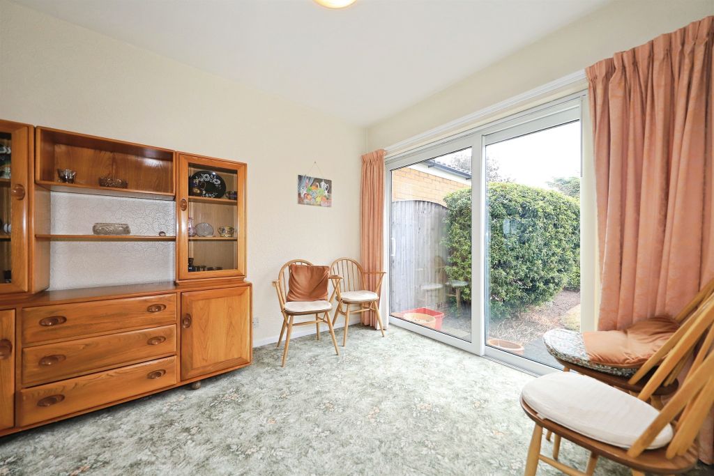 Property photo 3 of 17